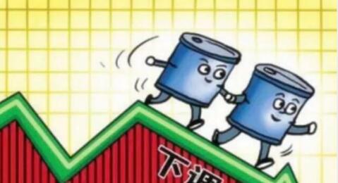 月底油價(jià)或?qū)⒃俅蜗抡{(diào)，網(wǎng)友：別高興太早，還